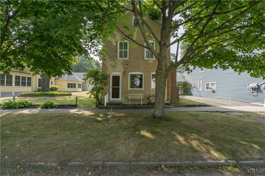 430 E Broadway Avenue