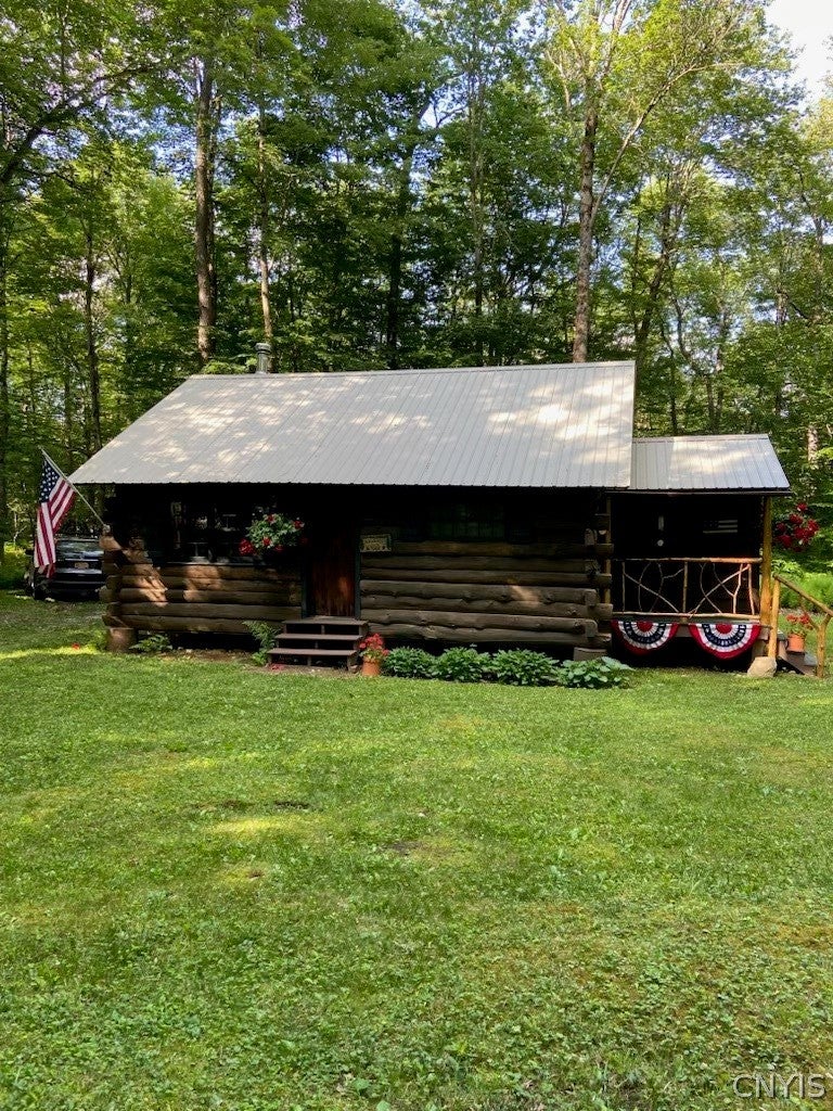 3275 Mohawk Drive