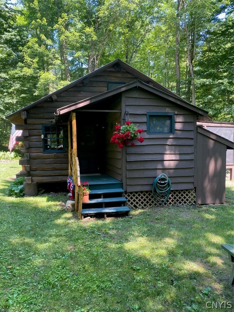 3275 Mohawk Drive
