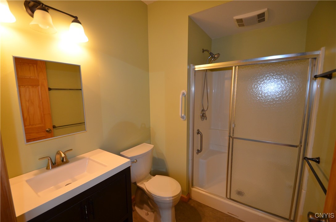 Marcellus, New York 13108, United States, 4 Bedrooms Bedrooms, ,3 BathroomsBathrooms,Residential,Active,198643