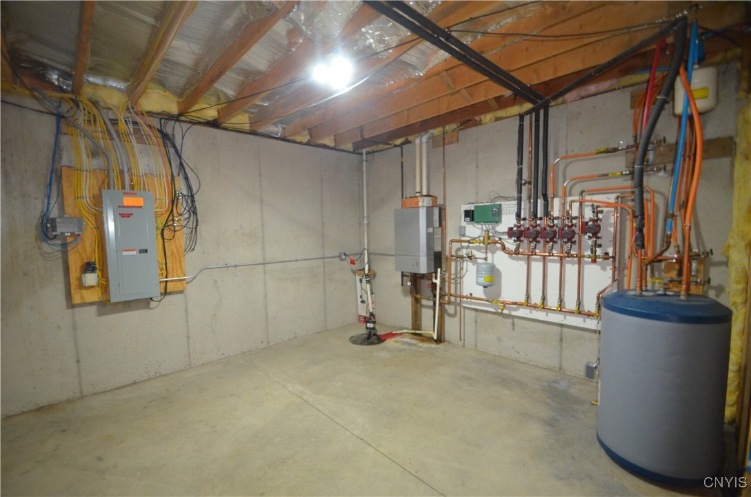 Marcellus, New York 13108, United States, 4 Bedrooms Bedrooms, ,3 BathroomsBathrooms,Residential,Active,198643