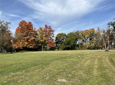 104 Southgate Road Utica NY 13501