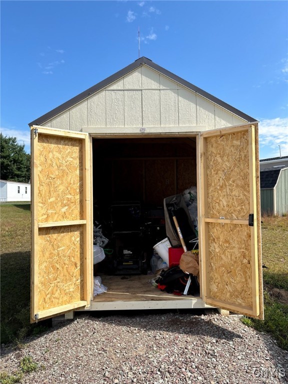 West Monroe, New York 13167, United States, 2 Bedrooms Bedrooms, ,2 BathroomsBathrooms,Residential,Active,205155