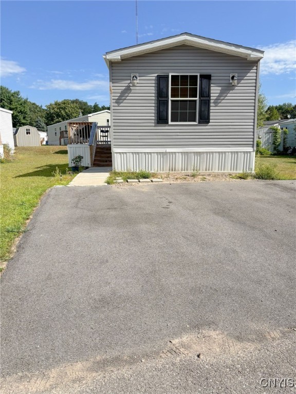 West Monroe, New York 13167, United States, 2 Bedrooms Bedrooms, ,2 BathroomsBathrooms,Residential,Active,205155