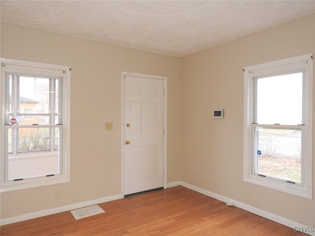210 Morton Street, Syracuse, New York image 2