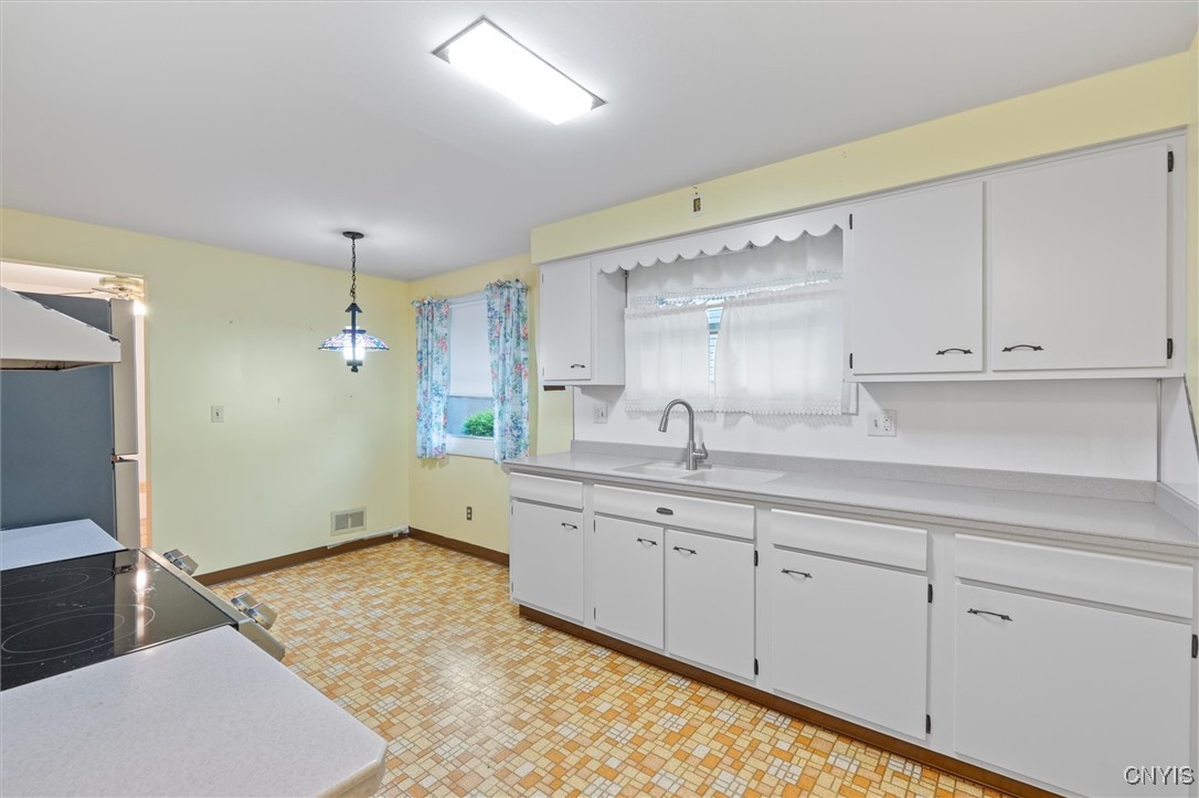 477 Audubon Parkway, Syracuse, New York image 13