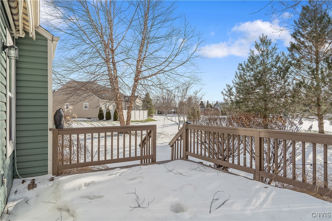 8211 Whitman Way, Clay, New York image 38