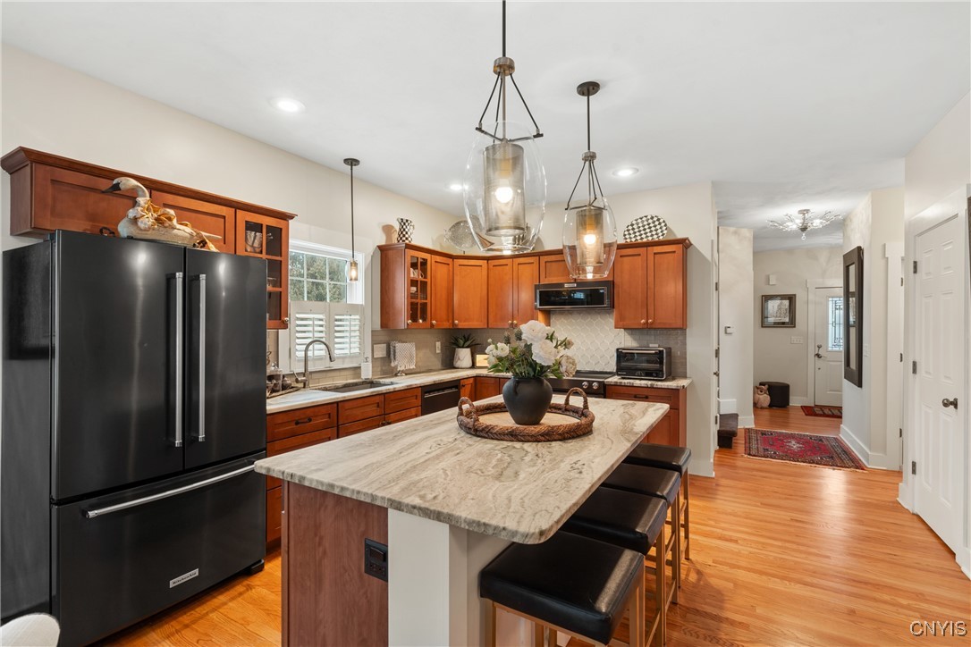 8211 Whitman Way, Clay, New York image 13