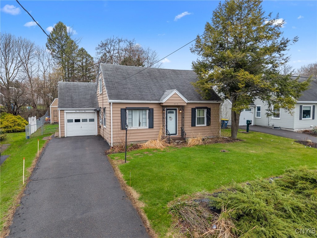 404 S Onondaga Road, Camillus, New York image 2