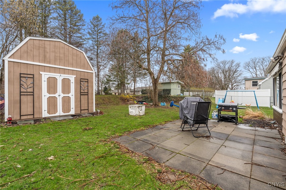 404 S Onondaga Road, Camillus, New York image 35