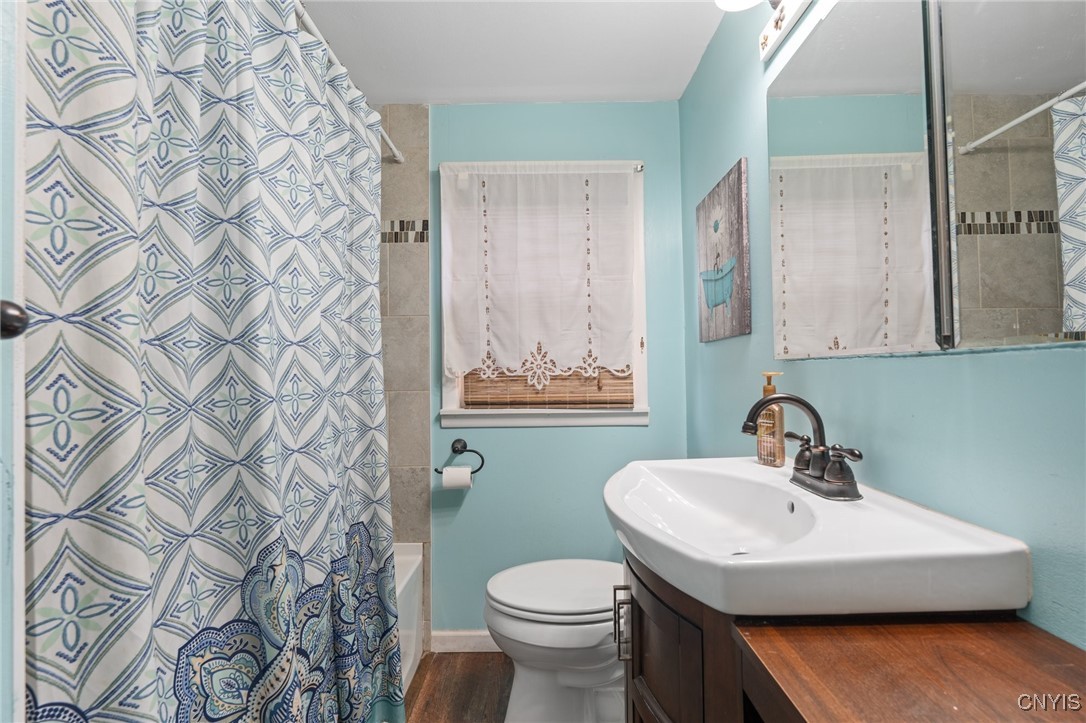 404 S Onondaga Road, Camillus, New York image 24