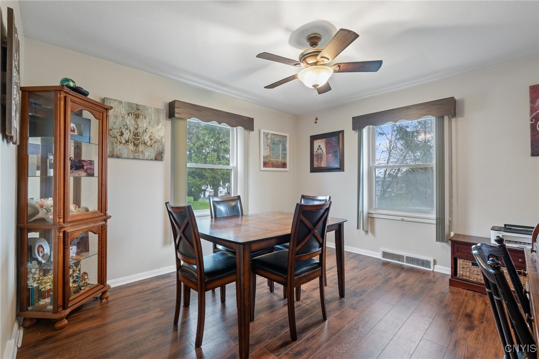 404 S Onondaga Road, Camillus, New York image 15
