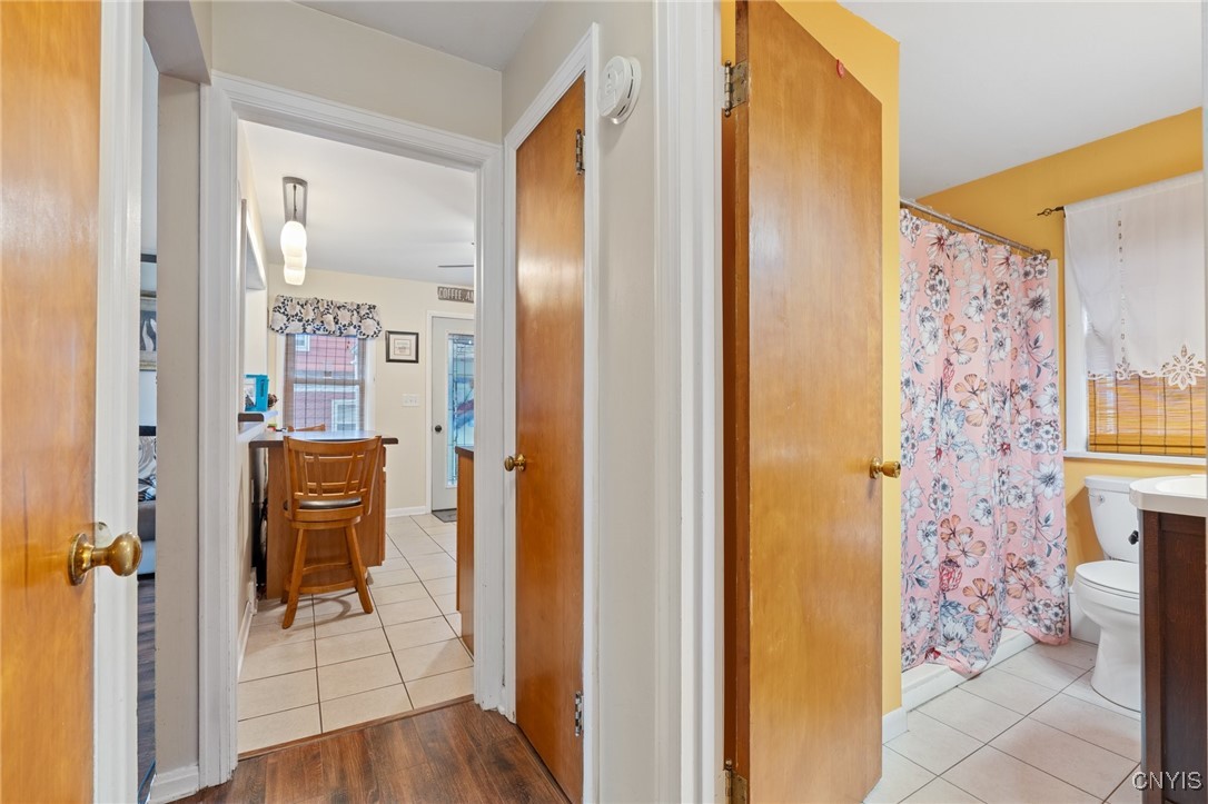 404 S Onondaga Road, Camillus, New York image 20