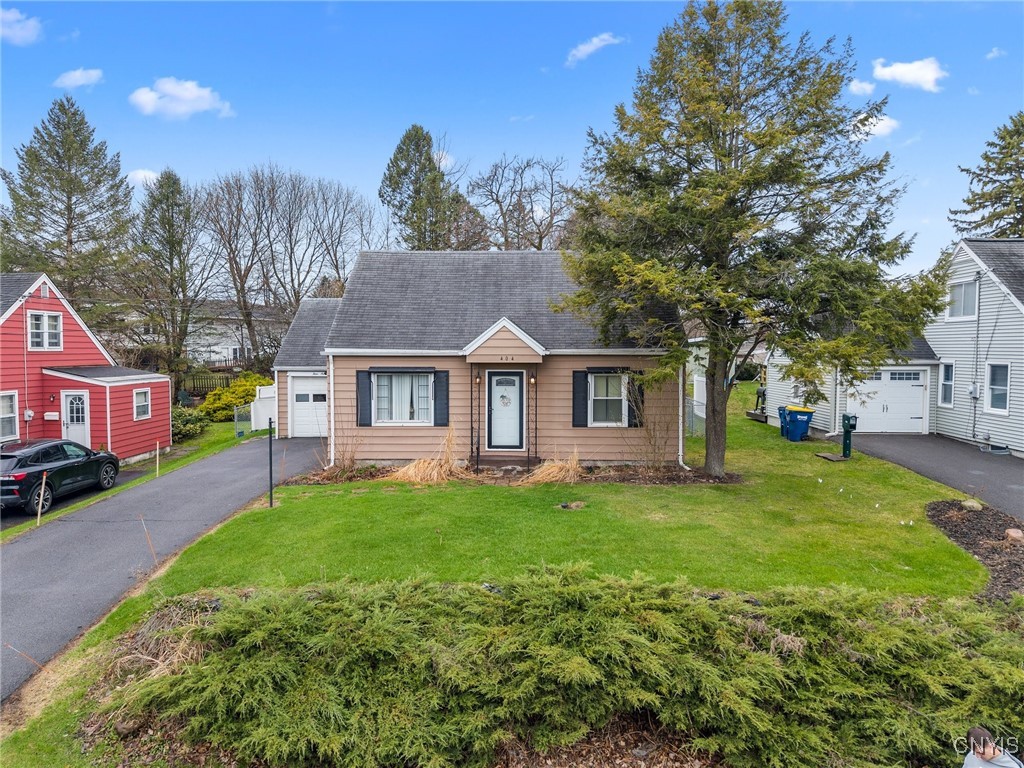 404 S Onondaga Road, Camillus, New York image 4