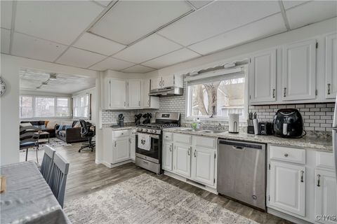 Tiny photo for 214 Dodge Avenue, Hounsfield, NY 13685 (MLS # S1657510)