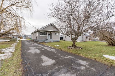 Tiny photo for 214 Dodge Avenue, Hounsfield, NY 13685 (MLS # S1657510)