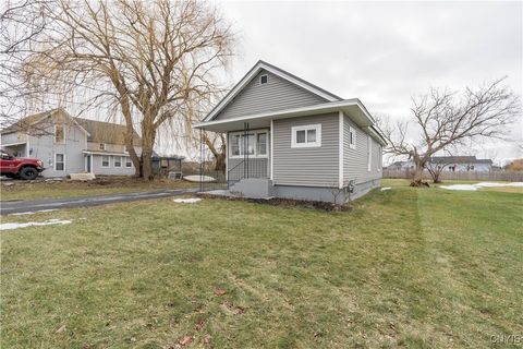 Tiny photo for 214 Dodge Avenue, Hounsfield, NY 13685 (MLS # S1657510)