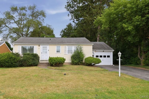 Homes For Sale - 108 Gray Avenue<br/> Salina, NY 13088