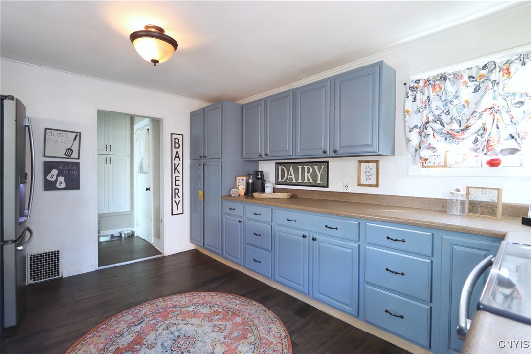 18086 Goodnough Street