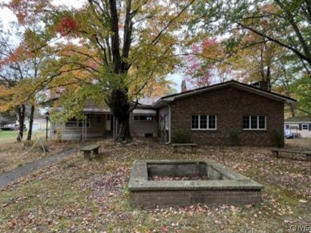 21 Woodward Drive