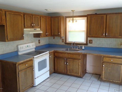 Tiny photo for 4030 Douglas Heights Drive, Lenox, NY 13032 (MLS # S1693393)