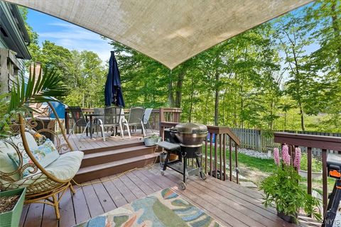 Tiny photo for 3180 Reston Drive, Lysander, NY 13027 (MLS # S1684377)