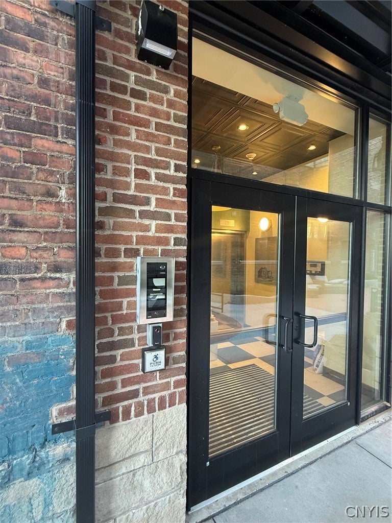 1117 W Fayette Street 111