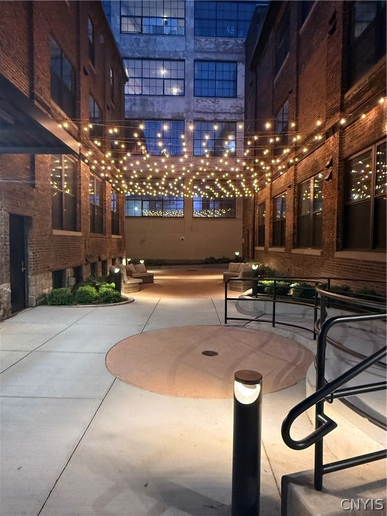 1117 W Fayette Street 111
