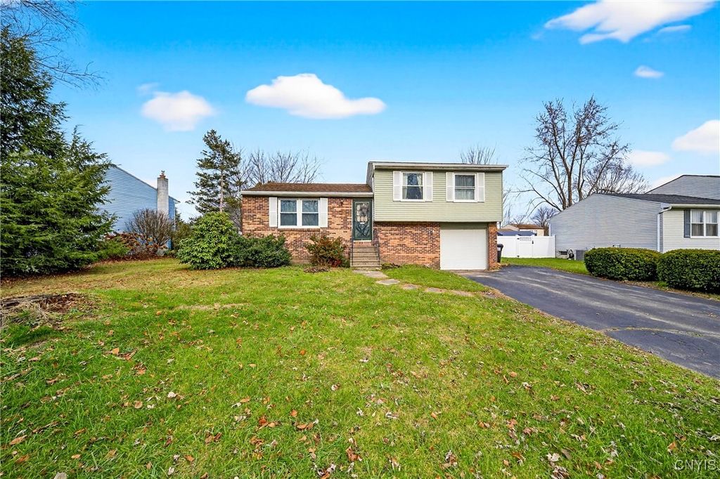 Photo of 113 Rocky Road, Salina, NY 13090 (MLS # S1633874)