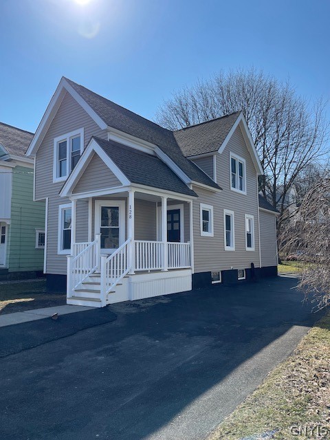 128 Freeman Avenue