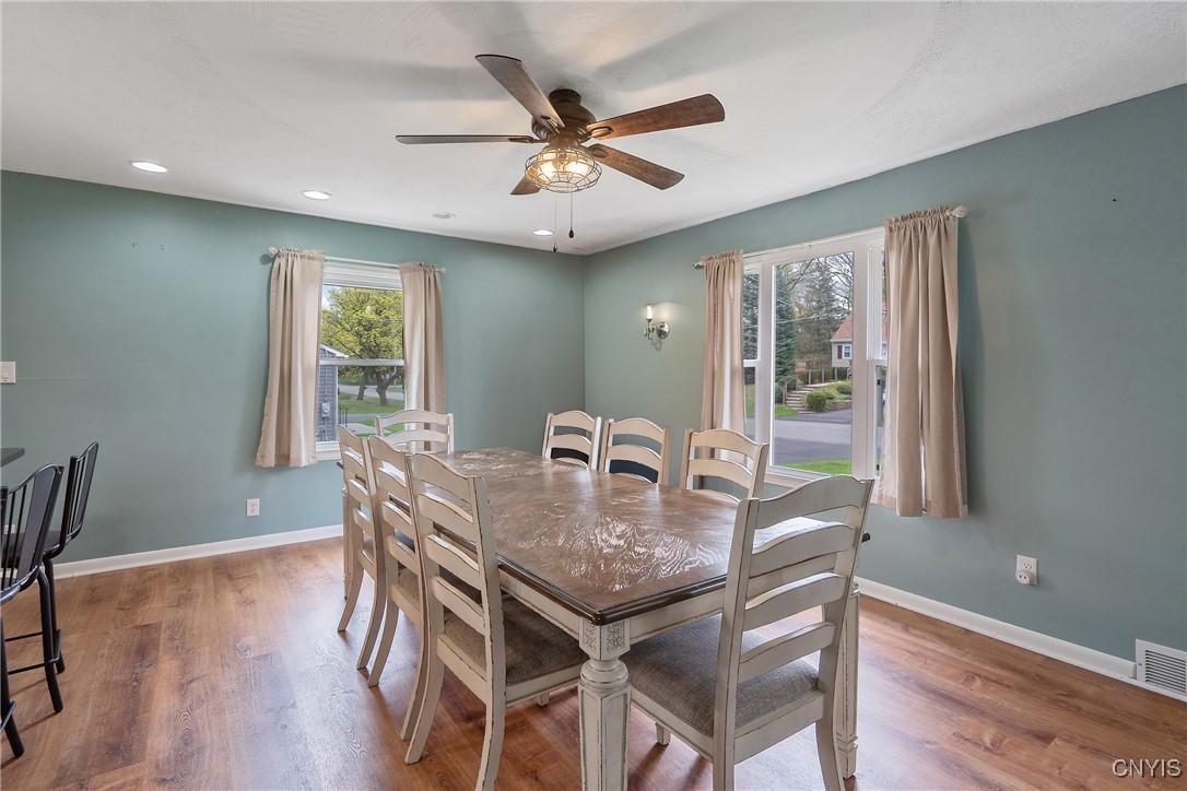 506 Richards Road, Camillus, New York image 6