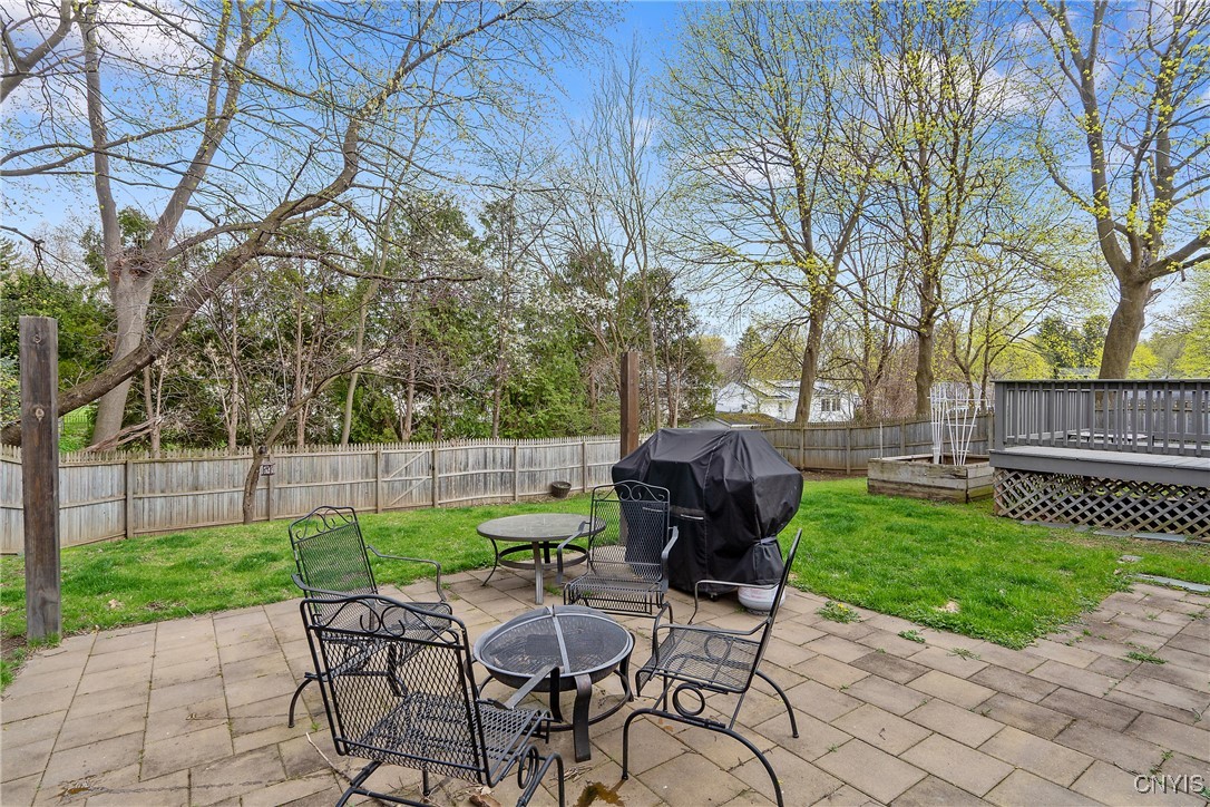 506 Richards Road, Camillus, New York image 33