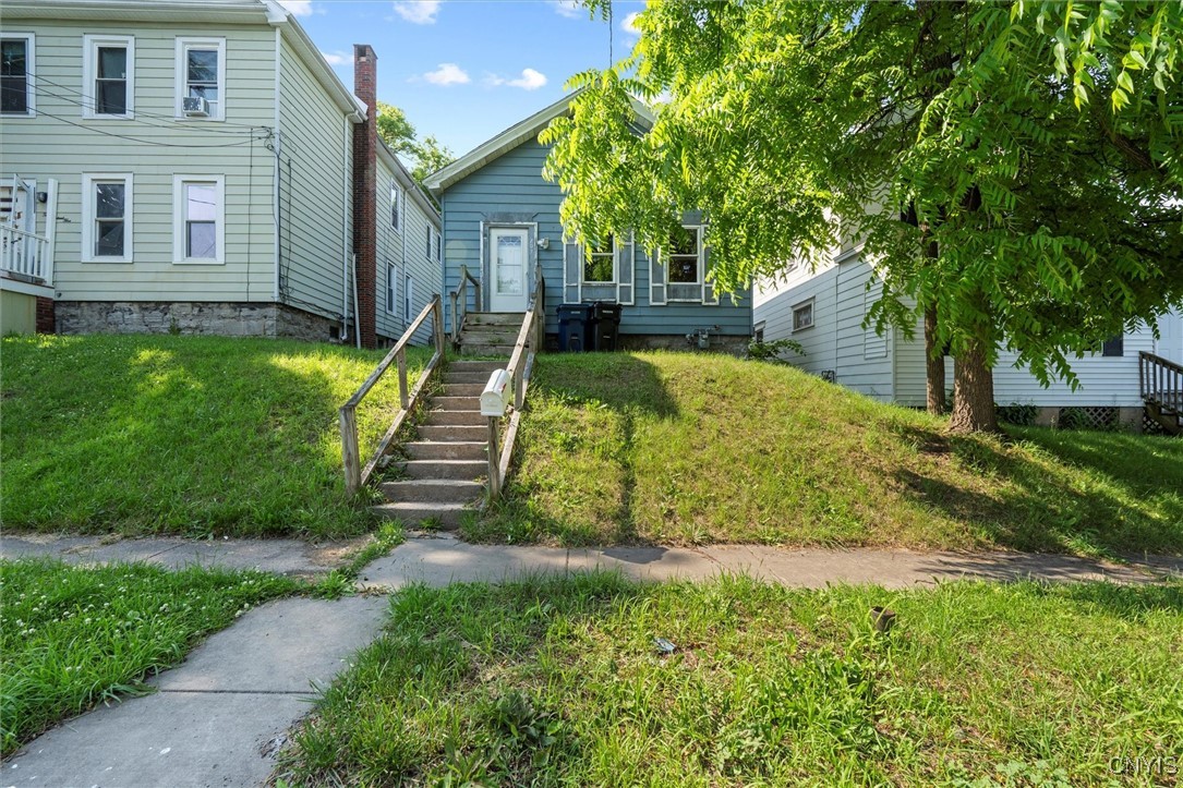 207 Boyden Street