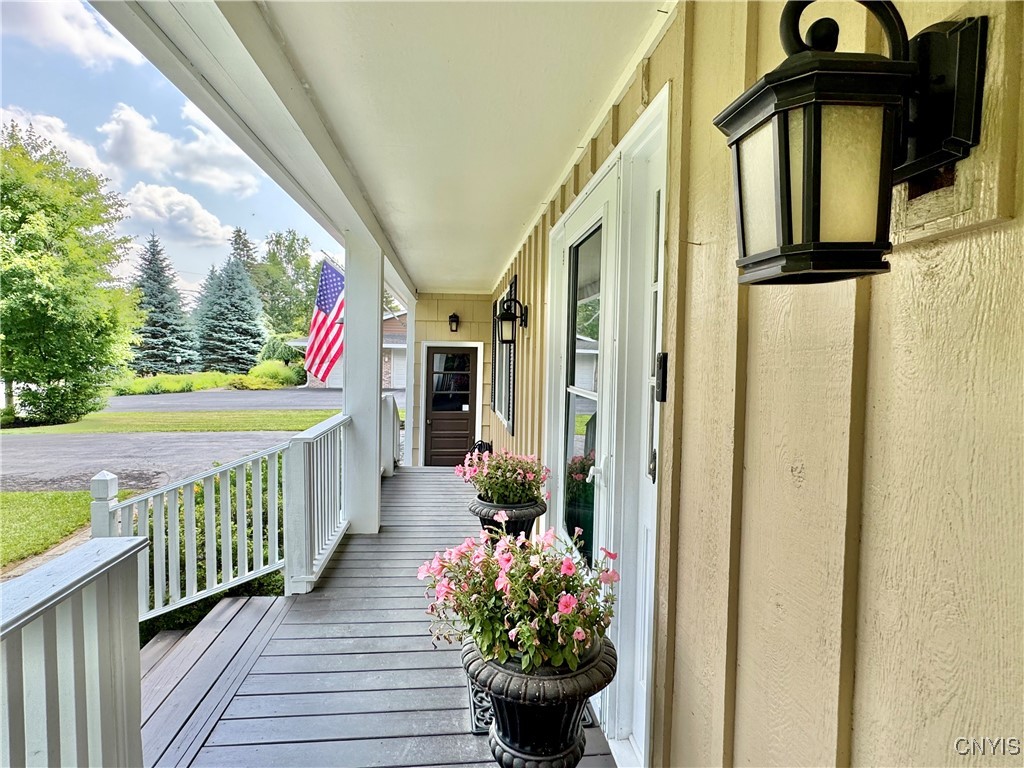 Dewitt, New York 13078, United States, 5 Bedrooms Bedrooms, ,4 BathroomsBathrooms,Residential,Active,203610