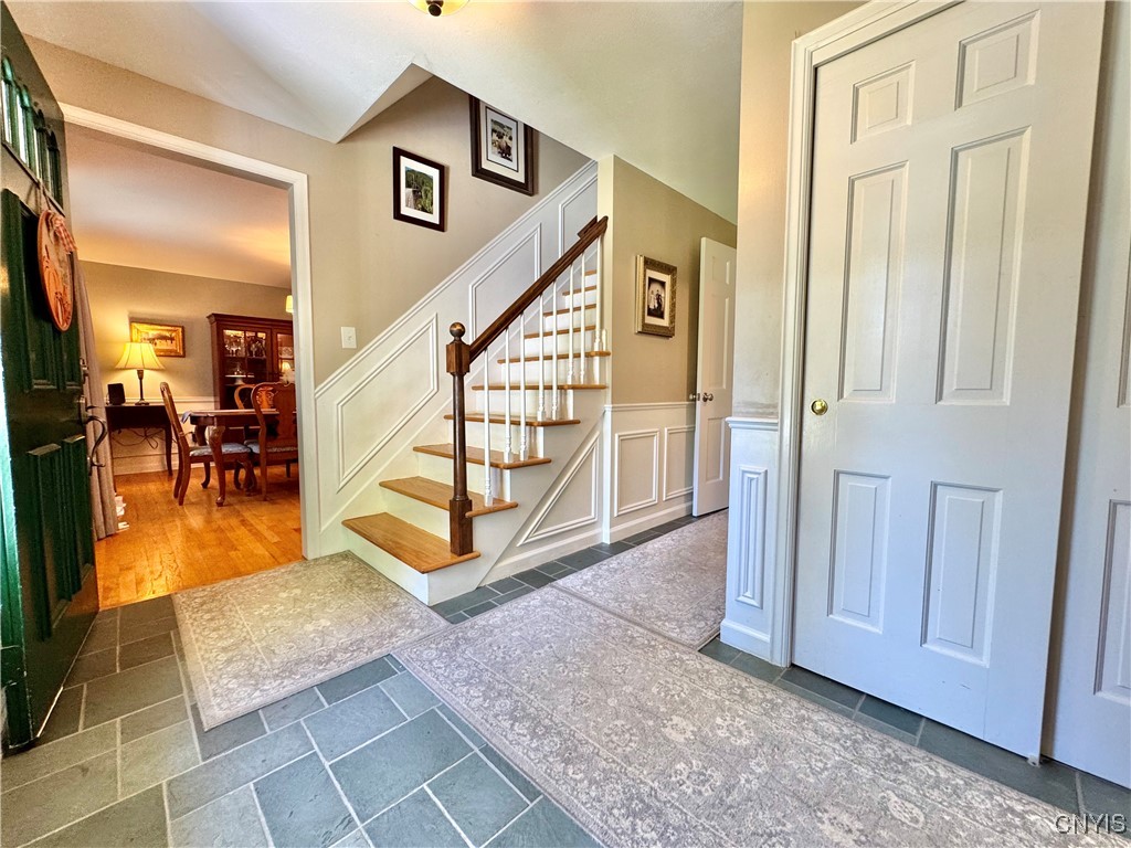 Dewitt, New York 13078, United States, 5 Bedrooms Bedrooms, ,4 BathroomsBathrooms,Residential,Active,203610