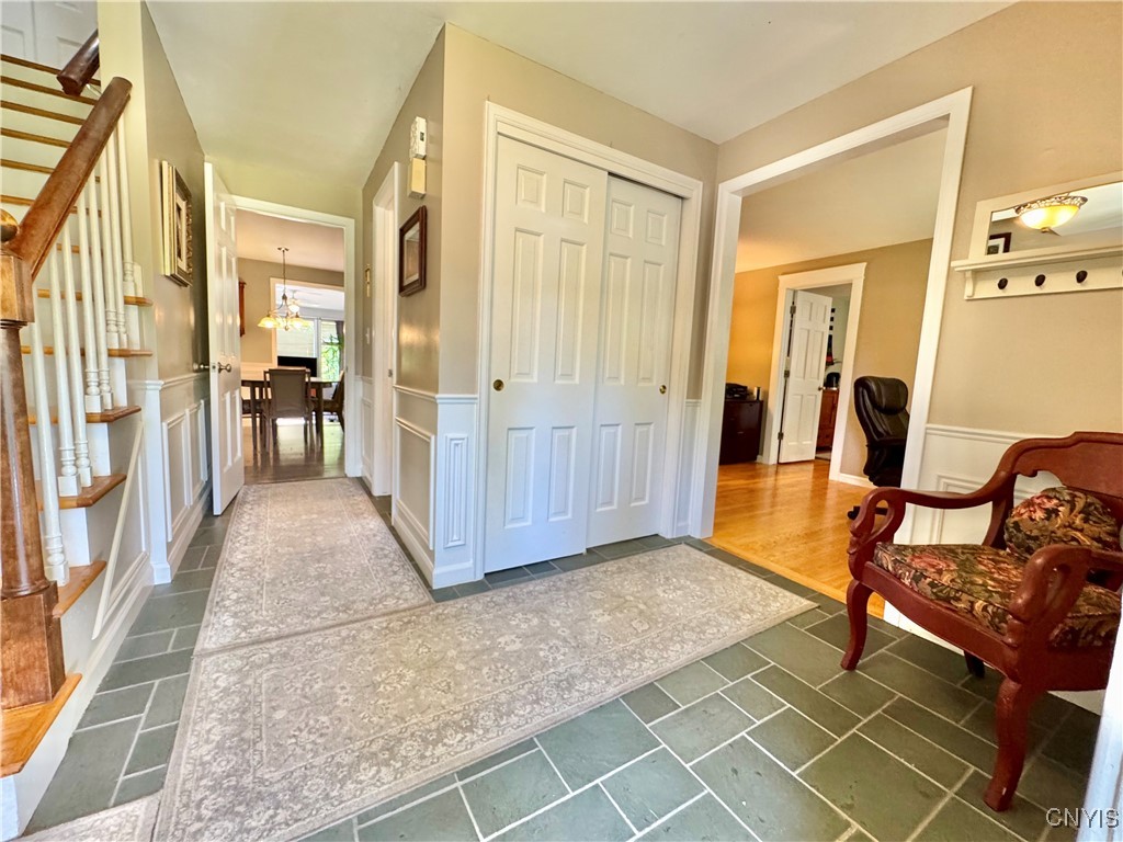 Dewitt, New York 13078, United States, 5 Bedrooms Bedrooms, ,4 BathroomsBathrooms,Residential,Active,203610