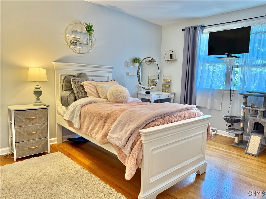 Dewitt, New York 13078, United States, 5 Bedrooms Bedrooms, ,4 BathroomsBathrooms,Residential,Active,203610