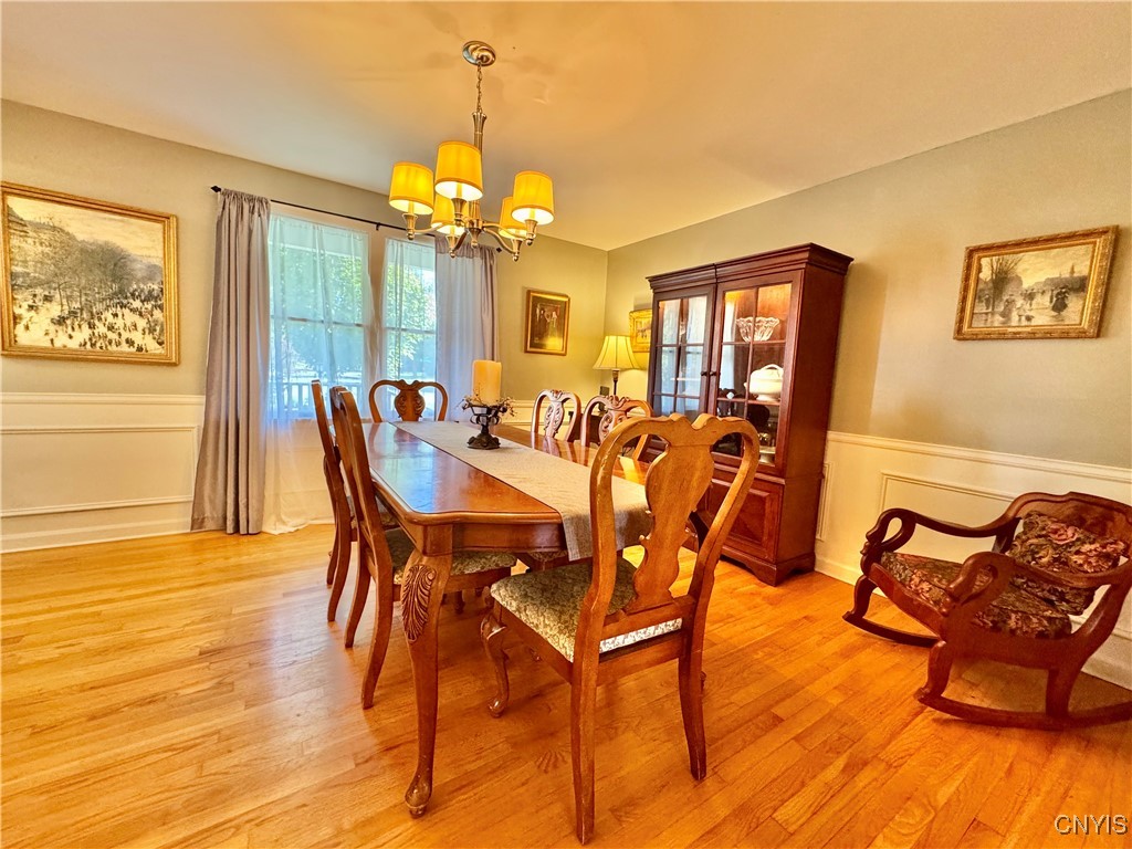 Dewitt, New York 13078, United States, 5 Bedrooms Bedrooms, ,4 BathroomsBathrooms,Residential,Active,203610