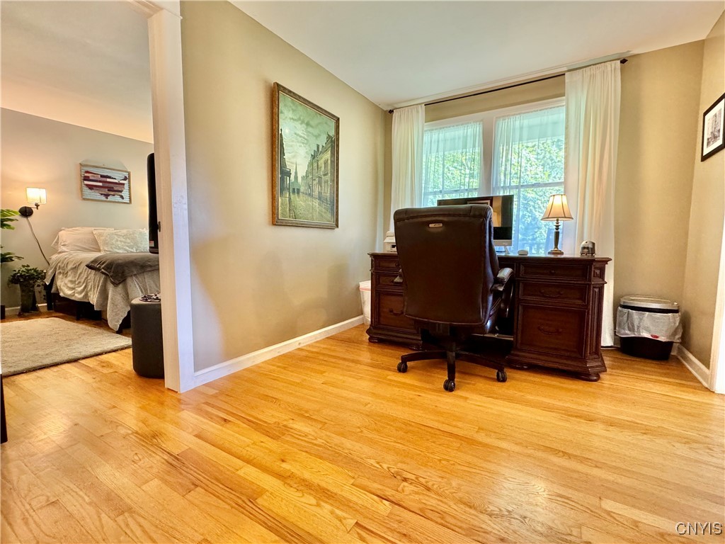 Dewitt, New York 13078, United States, 5 Bedrooms Bedrooms, ,4 BathroomsBathrooms,Residential,Active,203610