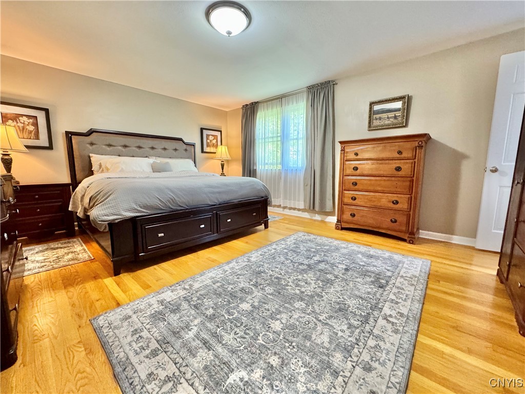 Dewitt, New York 13078, United States, 5 Bedrooms Bedrooms, ,4 BathroomsBathrooms,Residential,Active,203610