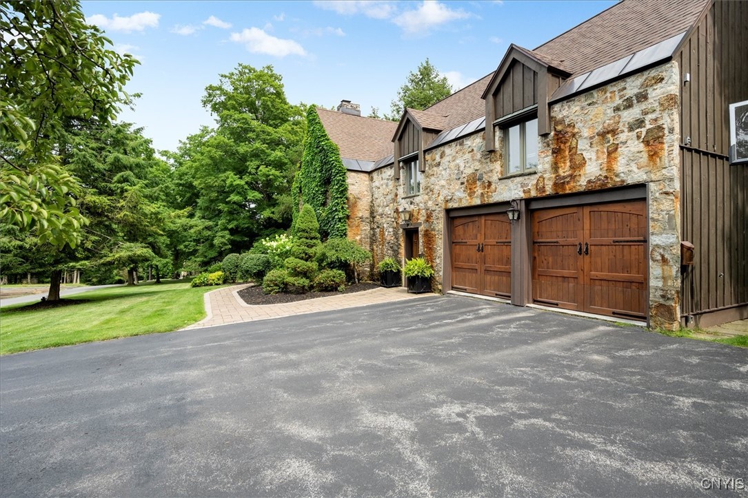 20 Sherman Circle, New Hartford, New York image 43
