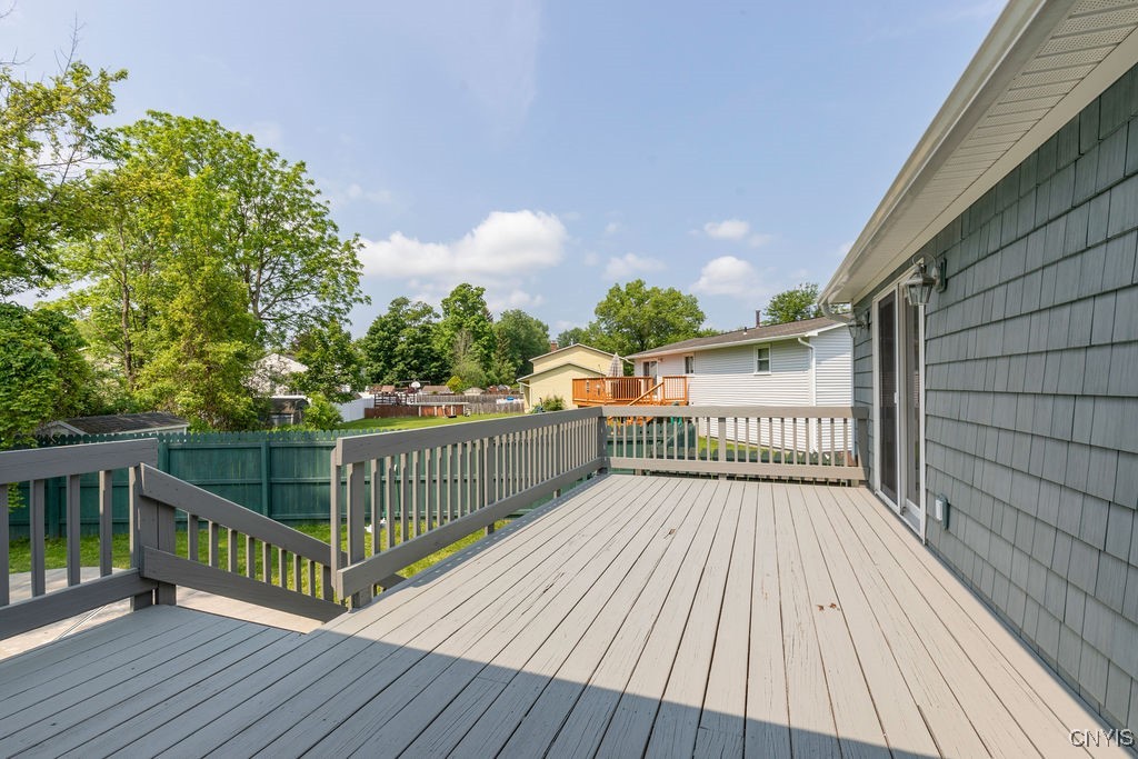 4190 Stepping Stone Lane, Clay, New York image 30