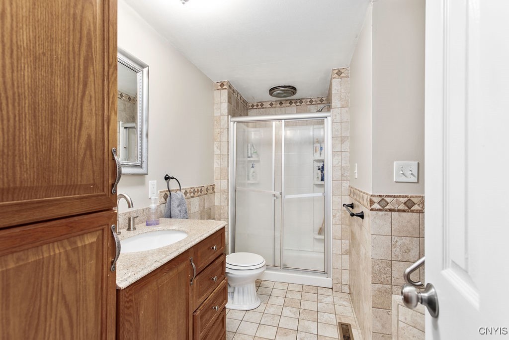 4190 Stepping Stone Lane, Clay, New York image 18