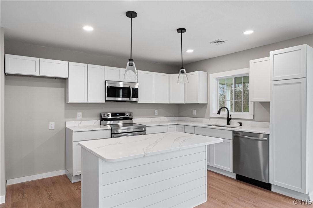 8758 Whiting Road, Cicero, New York image 26