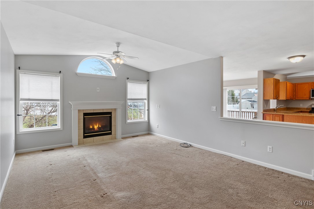 8402 Sutcliffe Drive, Clay, New York image 11