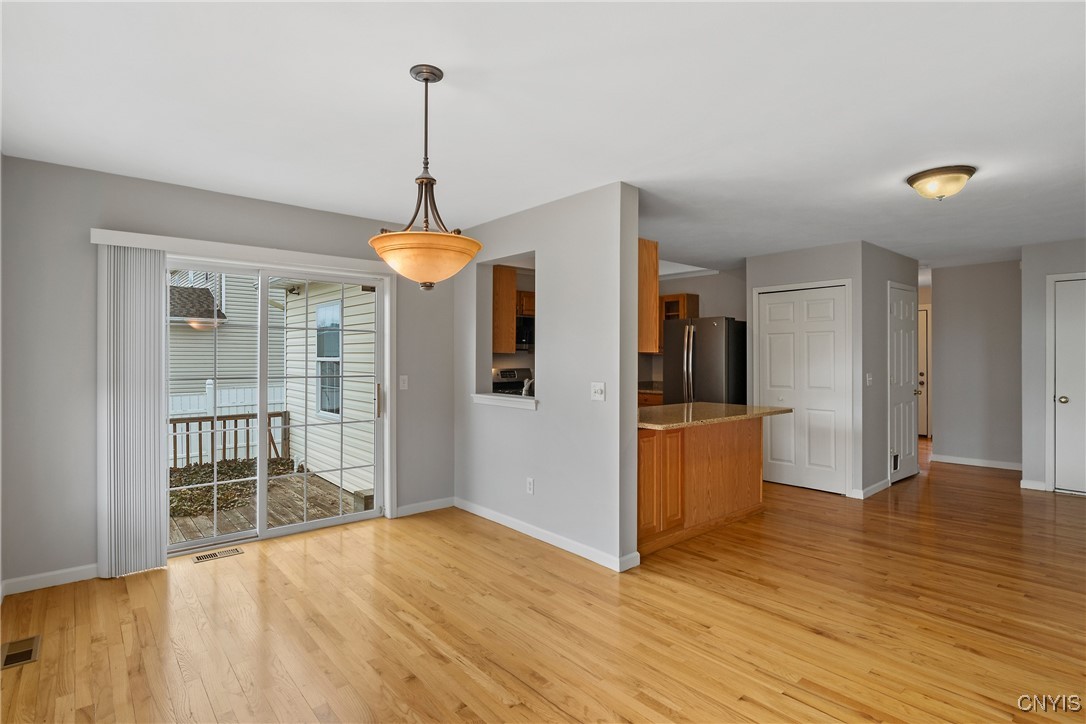 8402 Sutcliffe Drive, Clay, New York image 18