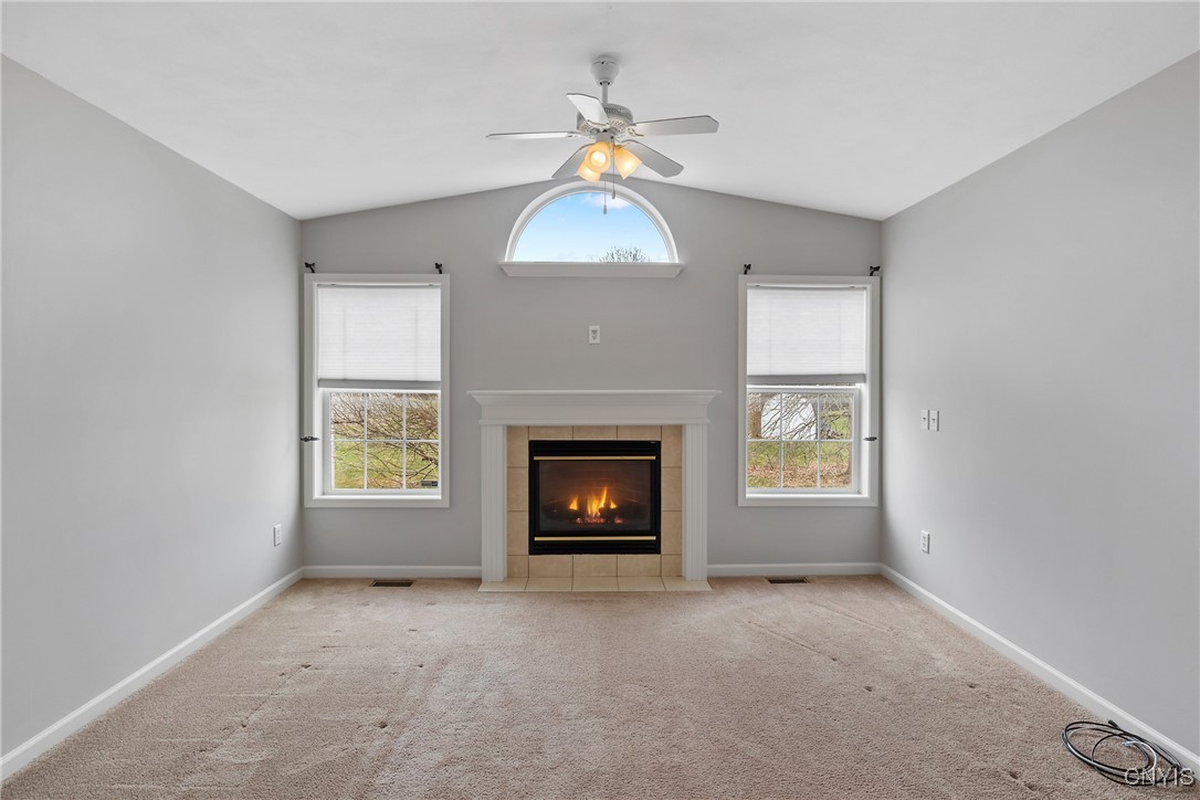 8402 Sutcliffe Drive, Clay, New York image 8