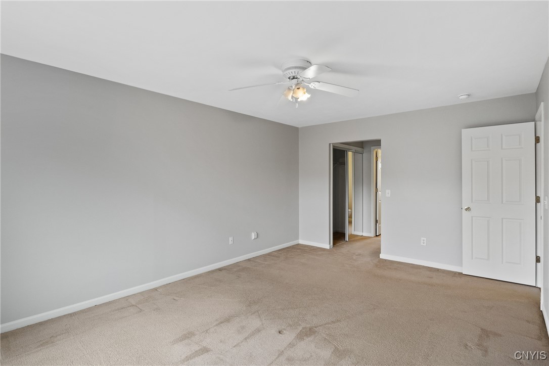 8402 Sutcliffe Drive, Clay, New York image 22