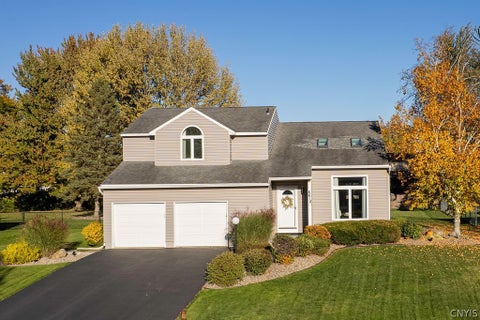 Photo of 8618 Nazareth Drive, Cicero, NY 13039 (MLS # S1724233)