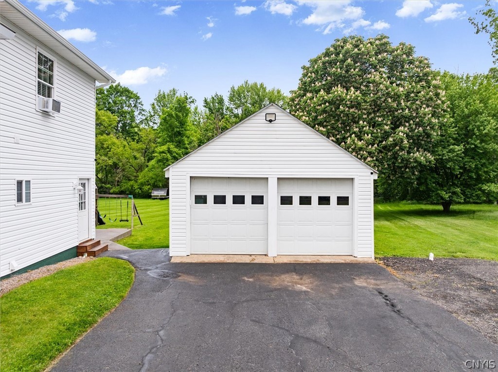 123 Seneca Avenue